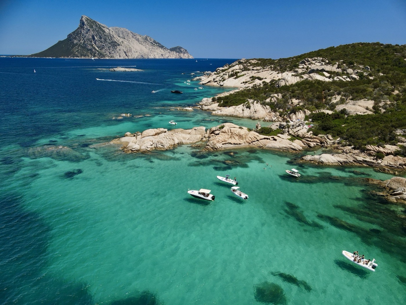Cala Girgolu vista dall'alto