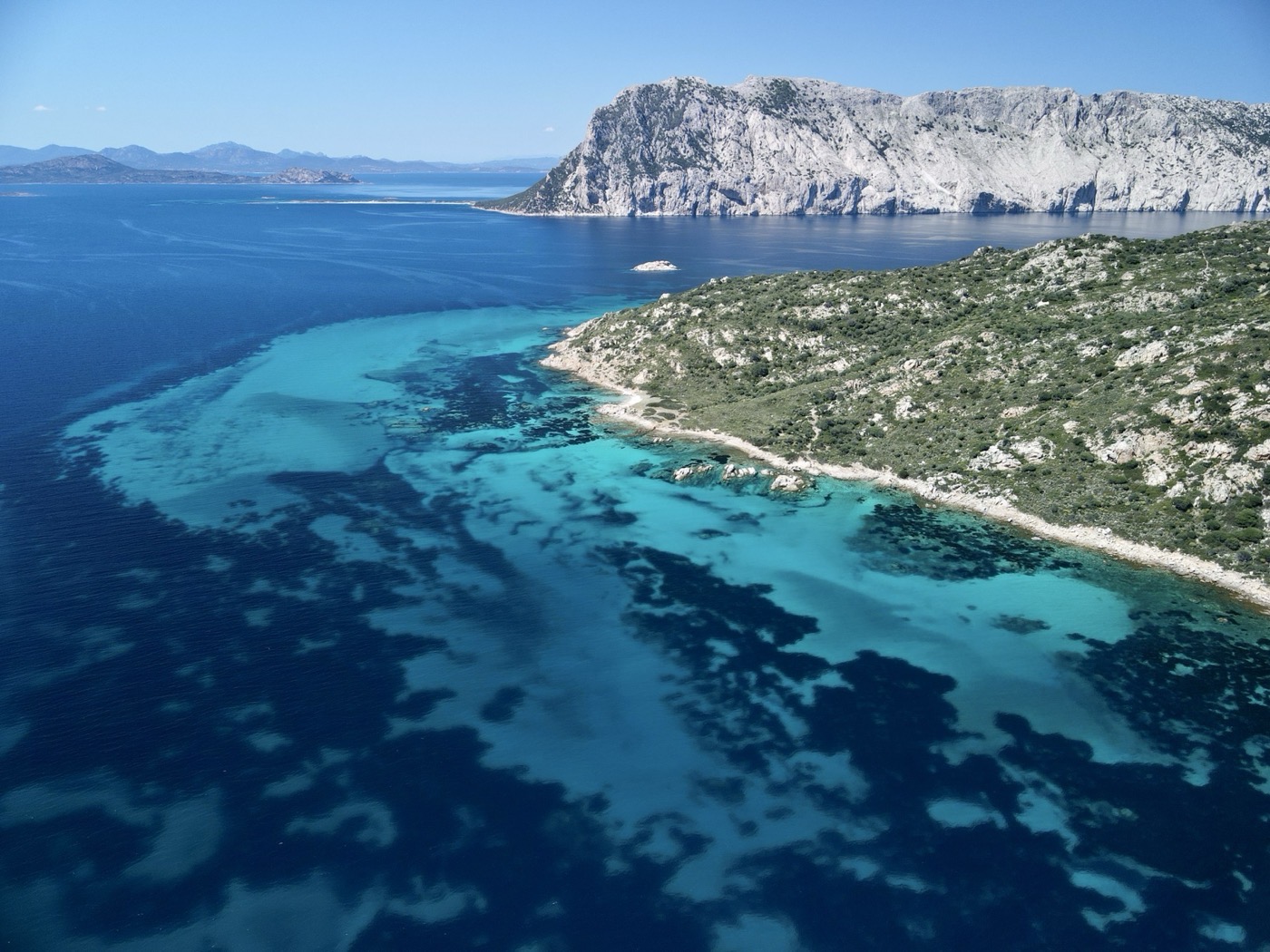 Vista drone delle Piscine di Molara